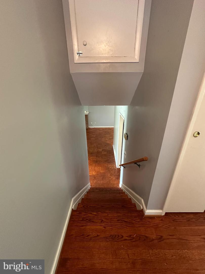 14825 CARLBERN DR, CENTREVILLE, Virginia 20120, 4 Bedrooms Bedrooms, ,2 BathroomsBathrooms,Residential,For sale,14825 CARLBERN DR,VAFX2239386 MLS # VAFX2239386