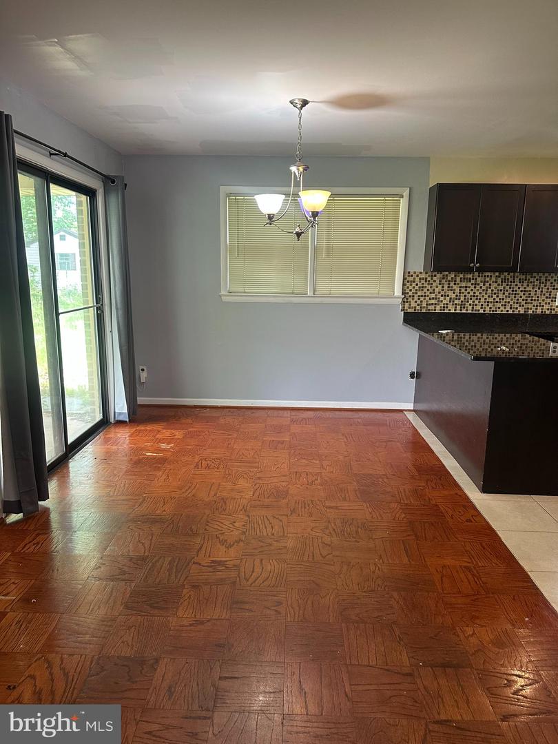 14825 CARLBERN DR, CENTREVILLE, Virginia 20120, 4 Bedrooms Bedrooms, ,2 BathroomsBathrooms,Residential,For sale,14825 CARLBERN DR,VAFX2239386 MLS # VAFX2239386