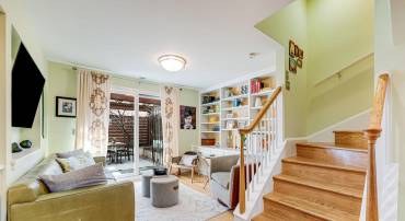 1702 SEATON ST NW, WASHINGTON, District Of Columbia 20009, 3 Bedrooms Bedrooms, ,2 BathroomsBathrooms,Residential,For sale,1702 SEATON ST NW,DCDC2199604 MLS # DCDC2199604