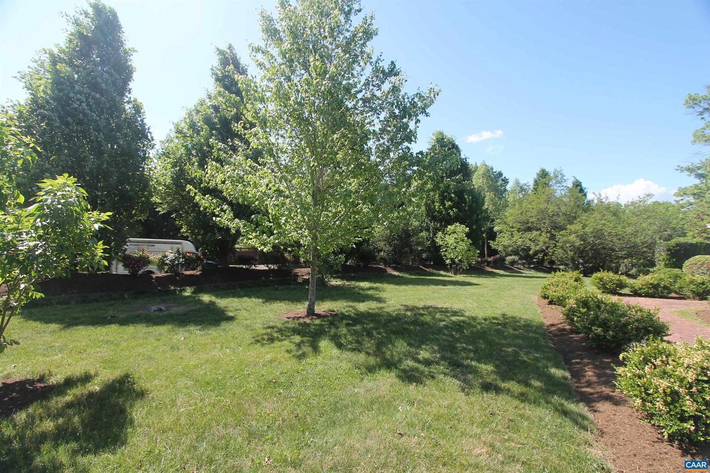 85 GEORGETOWN RD, CHARLOTTESVILLE, Virginia 22901, 3 Bedrooms Bedrooms, ,3 BathroomsBathrooms,Residential,For sale,85 GEORGETOWN RD,664240 MLS # 664240