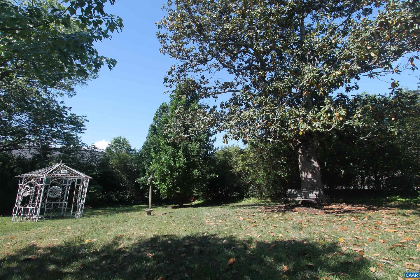 85 GEORGETOWN RD, CHARLOTTESVILLE, Virginia 22901, 3 Bedrooms Bedrooms, ,3 BathroomsBathrooms,Residential,For sale,85 GEORGETOWN RD,664240 MLS # 664240