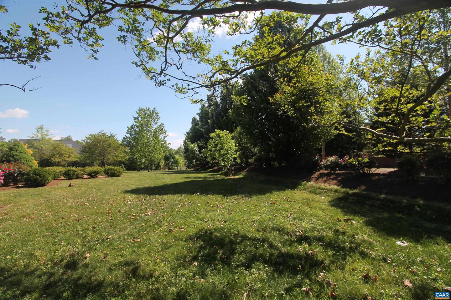85 GEORGETOWN RD, CHARLOTTESVILLE, Virginia 22901, 3 Bedrooms Bedrooms, ,3 BathroomsBathrooms,Residential,For sale,85 GEORGETOWN RD,664240 MLS # 664240