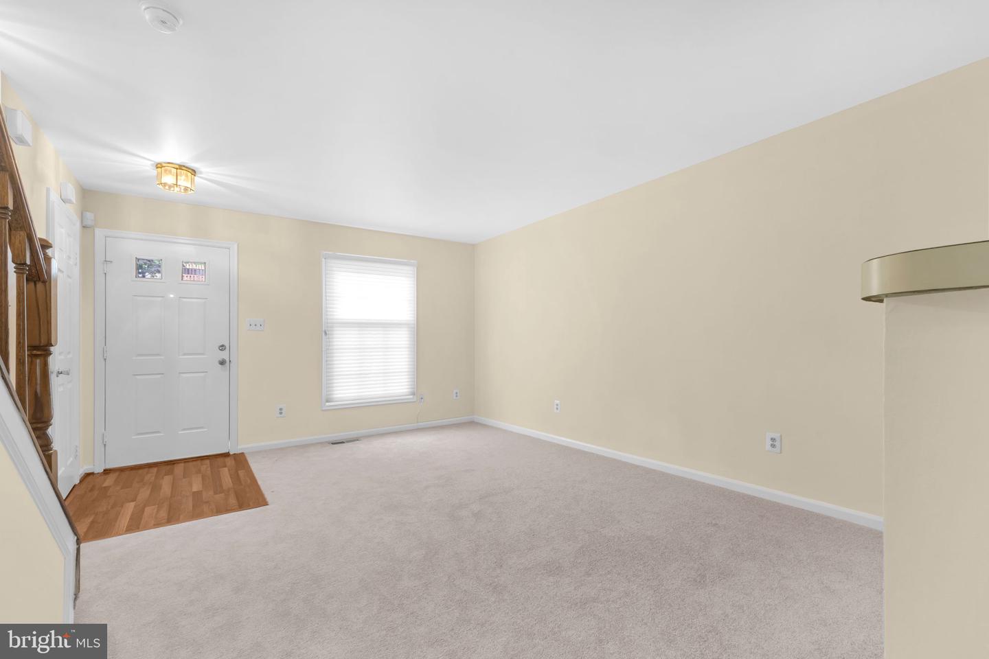 5002 9TH ST S, ARLINGTON, Virginia 22204, 2 Bedrooms Bedrooms, ,2 BathroomsBathrooms,Residential,For sale,5002 9TH ST S,VAAR2057190 MLS # VAAR2057190