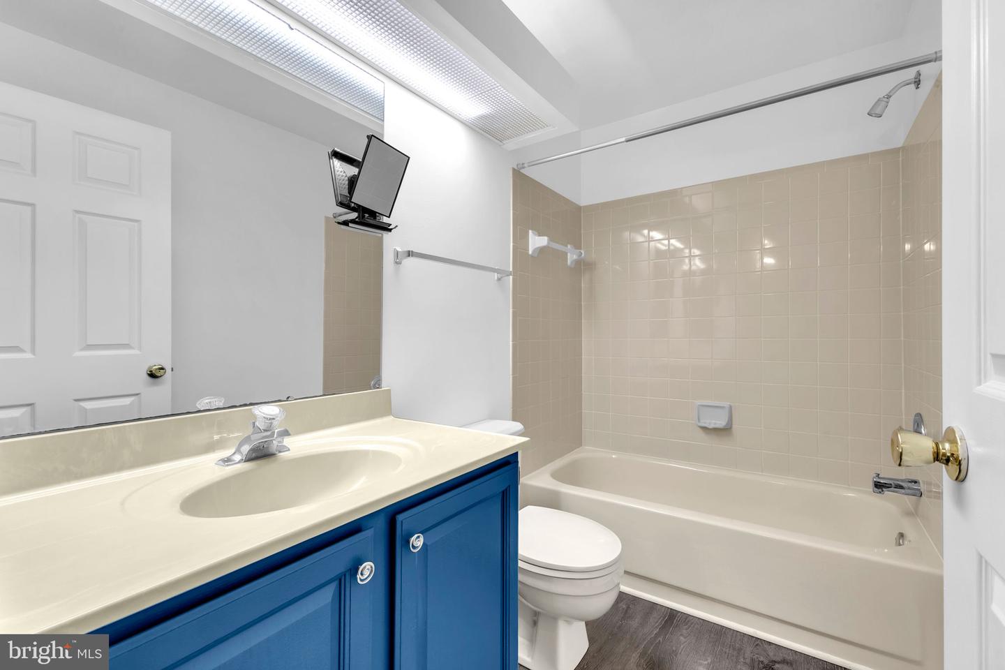 5002 9TH ST S, ARLINGTON, Virginia 22204, 2 Bedrooms Bedrooms, ,2 BathroomsBathrooms,Residential,For sale,5002 9TH ST S,VAAR2057190 MLS # VAAR2057190