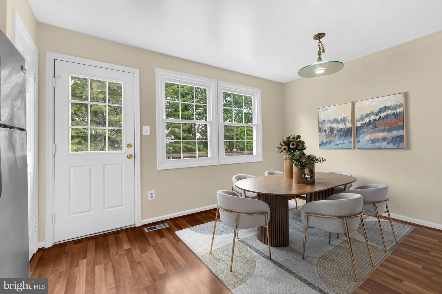 5002 9TH ST S, ARLINGTON, Virginia 22204, 2 Bedrooms Bedrooms, ,2 BathroomsBathrooms,Residential,For sale,5002 9TH ST S,VAAR2057190 MLS # VAAR2057190