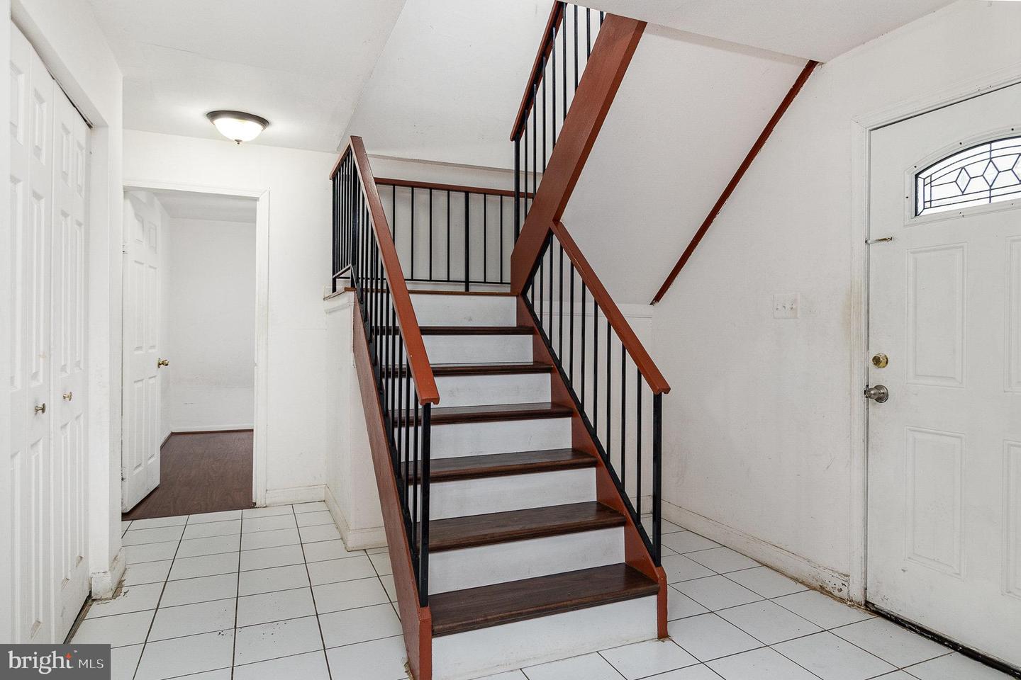 1231 MAGNOLIA LN, HERNDON, Virginia 20170, 4 Bedrooms Bedrooms, ,2 BathroomsBathrooms,Residential,For sale,1231 MAGNOLIA LN,VAFX2239286 MLS # VAFX2239286