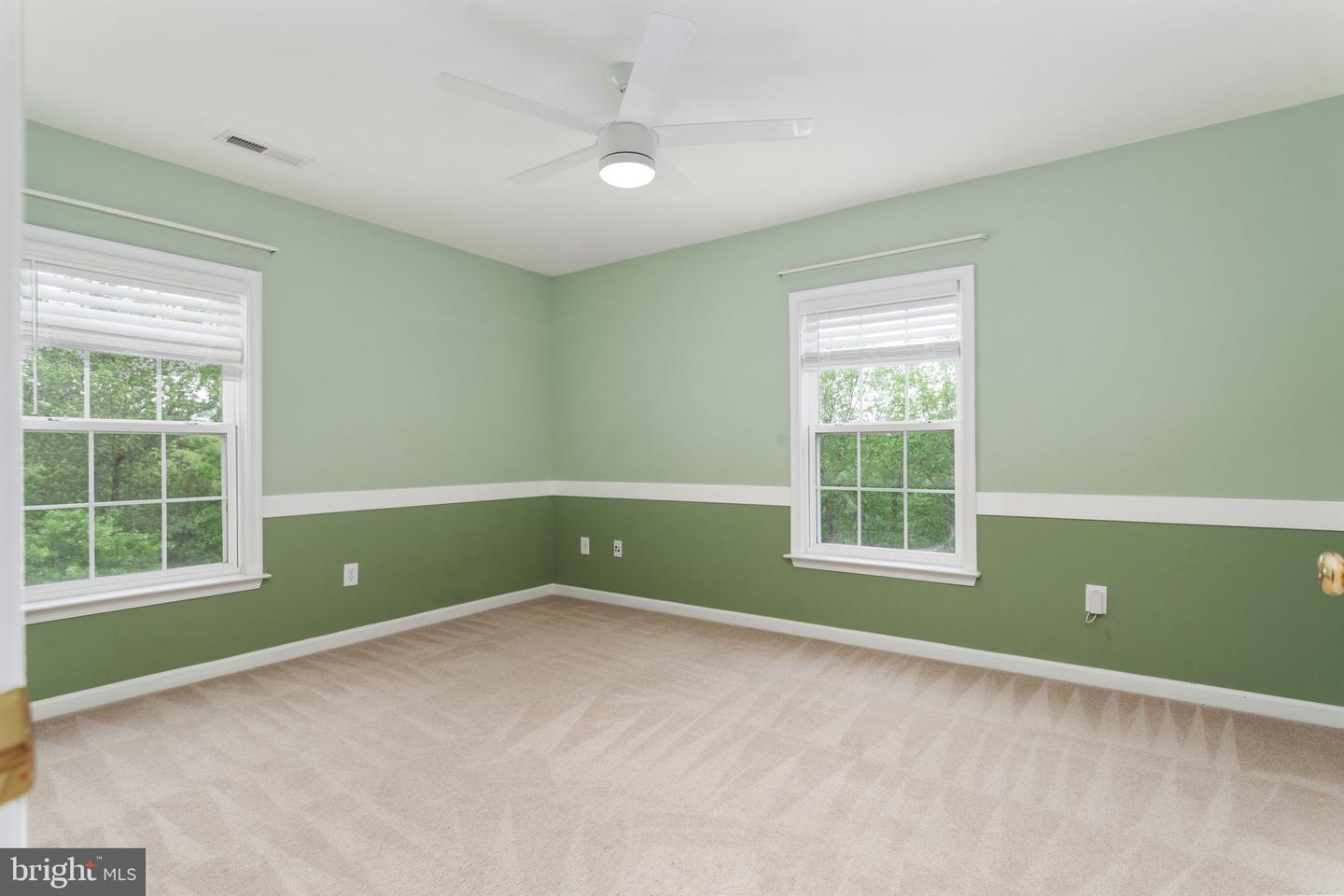 70 SENTINEL RIDGE LN, STAFFORD, Virginia 22554, 5 Bedrooms Bedrooms, ,4 BathroomsBathrooms,Residential,For sale,70 SENTINEL RIDGE LN,VAST2038608 MLS # VAST2038608