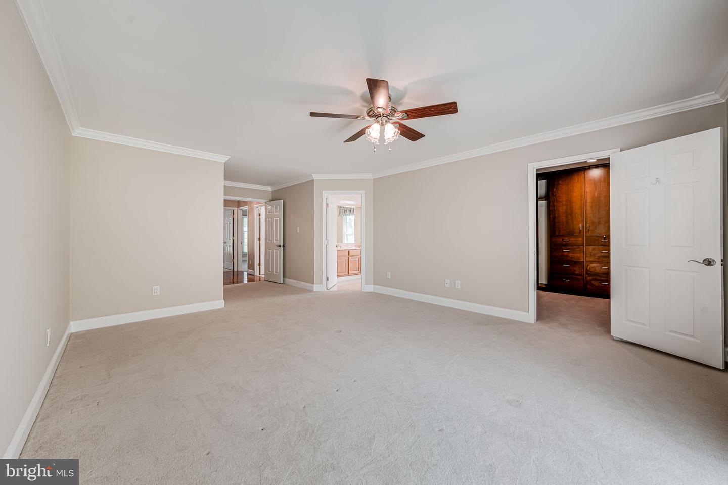 39937 CHARLES TOWN PIKE, HAMILTON, Virginia 20158, 4 Bedrooms Bedrooms, ,3 BathroomsBathrooms,Residential,For sale,39937 CHARLES TOWN PIKE,VALO2095852 MLS # VALO2095852