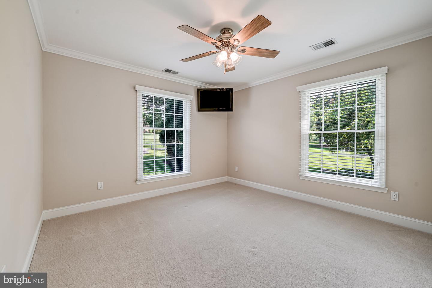 39937 CHARLES TOWN PIKE, HAMILTON, Virginia 20158, 4 Bedrooms Bedrooms, ,3 BathroomsBathrooms,Residential,For sale,39937 CHARLES TOWN PIKE,VALO2095852 MLS # VALO2095852