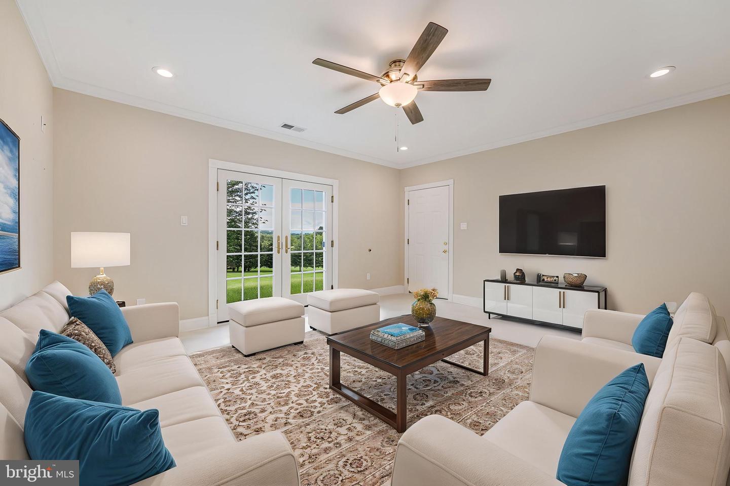 39937 CHARLES TOWN PIKE, HAMILTON, Virginia 20158, 4 Bedrooms Bedrooms, ,3 BathroomsBathrooms,Residential,For sale,39937 CHARLES TOWN PIKE,VALO2095852 MLS # VALO2095852