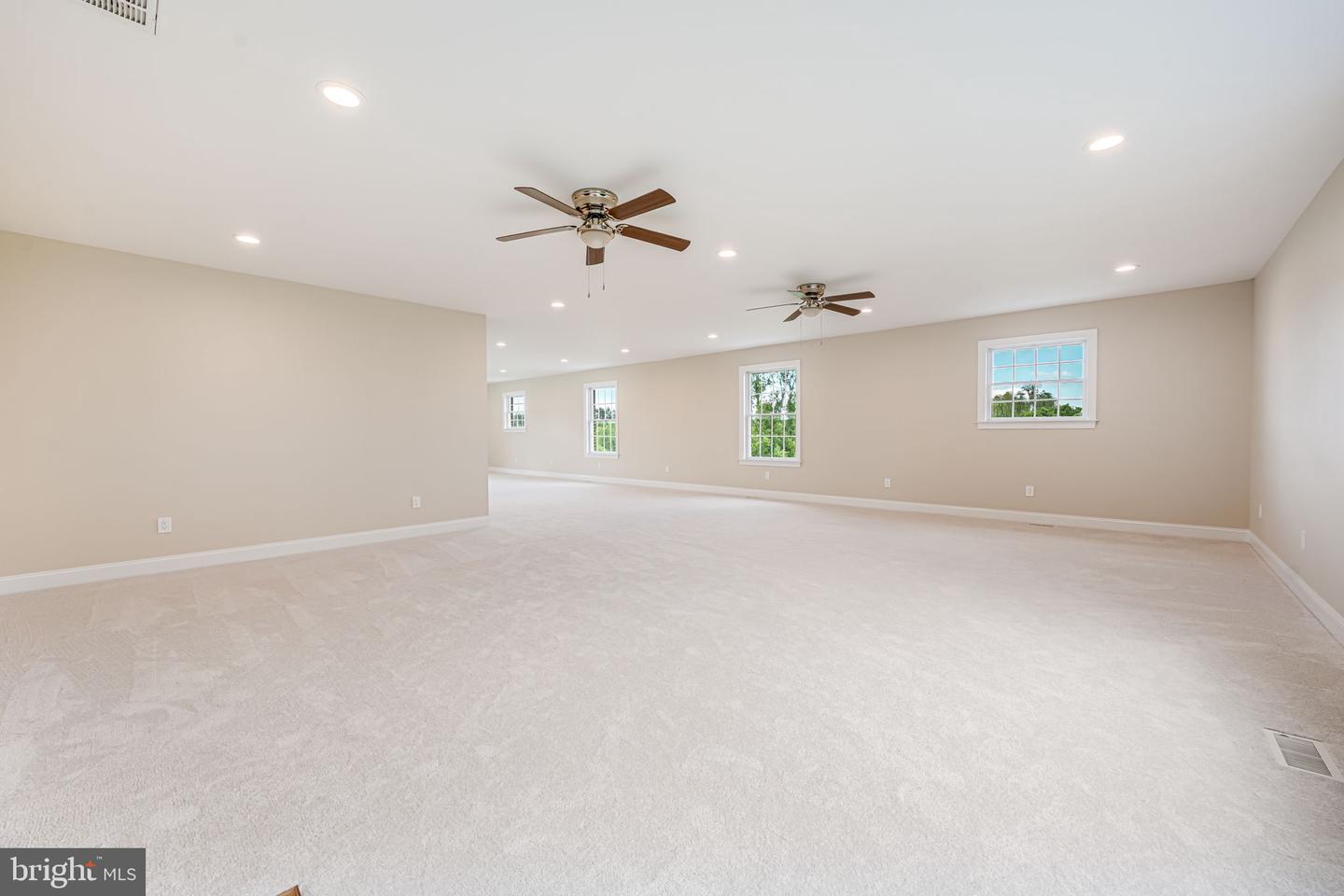 39937 CHARLES TOWN PIKE, HAMILTON, Virginia 20158, 4 Bedrooms Bedrooms, ,3 BathroomsBathrooms,Residential,For sale,39937 CHARLES TOWN PIKE,VALO2095852 MLS # VALO2095852