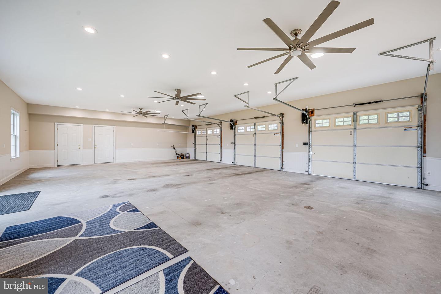 39937 CHARLES TOWN PIKE, HAMILTON, Virginia 20158, 4 Bedrooms Bedrooms, ,3 BathroomsBathrooms,Residential,For sale,39937 CHARLES TOWN PIKE,VALO2095852 MLS # VALO2095852