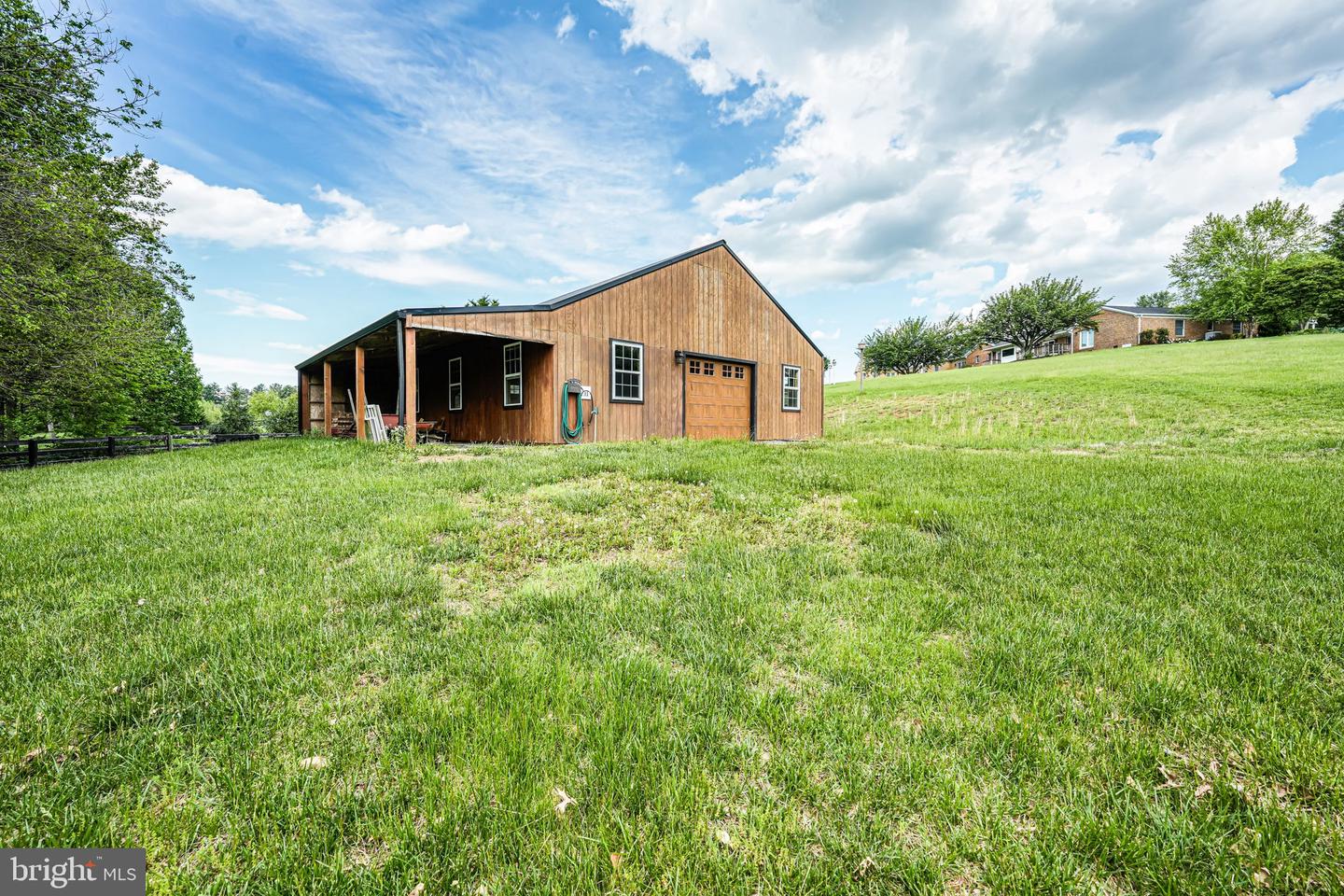 39937 CHARLES TOWN PIKE, HAMILTON, Virginia 20158, 4 Bedrooms Bedrooms, ,3 BathroomsBathrooms,Residential,For sale,39937 CHARLES TOWN PIKE,VALO2095852 MLS # VALO2095852