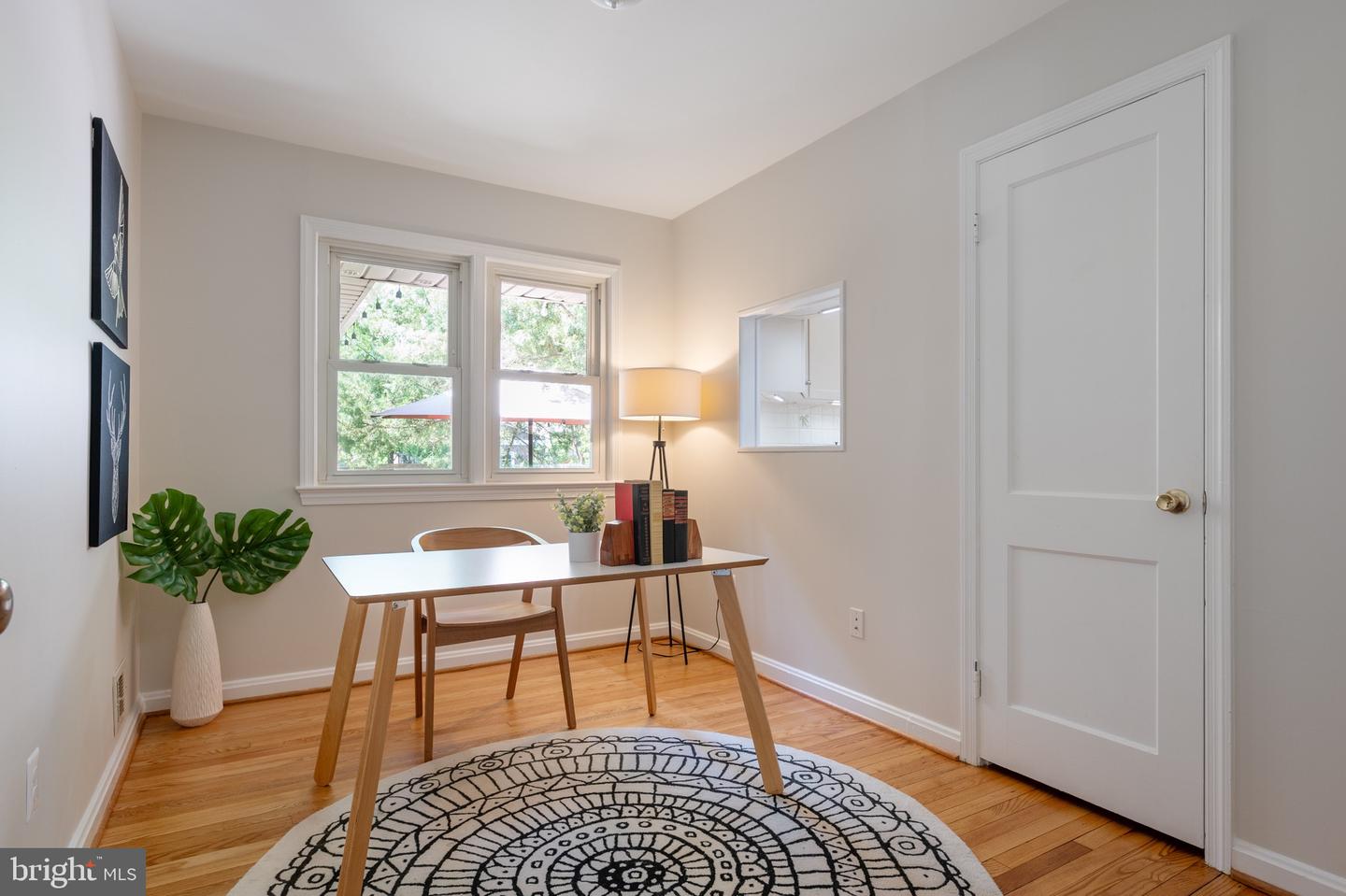 1904 JAMESTOWN RD, ALEXANDRIA, Virginia 22308, 4 Bedrooms Bedrooms, ,3 BathroomsBathrooms,Residential,For sale,1904 JAMESTOWN RD,VAFX2239404 MLS # VAFX2239404
