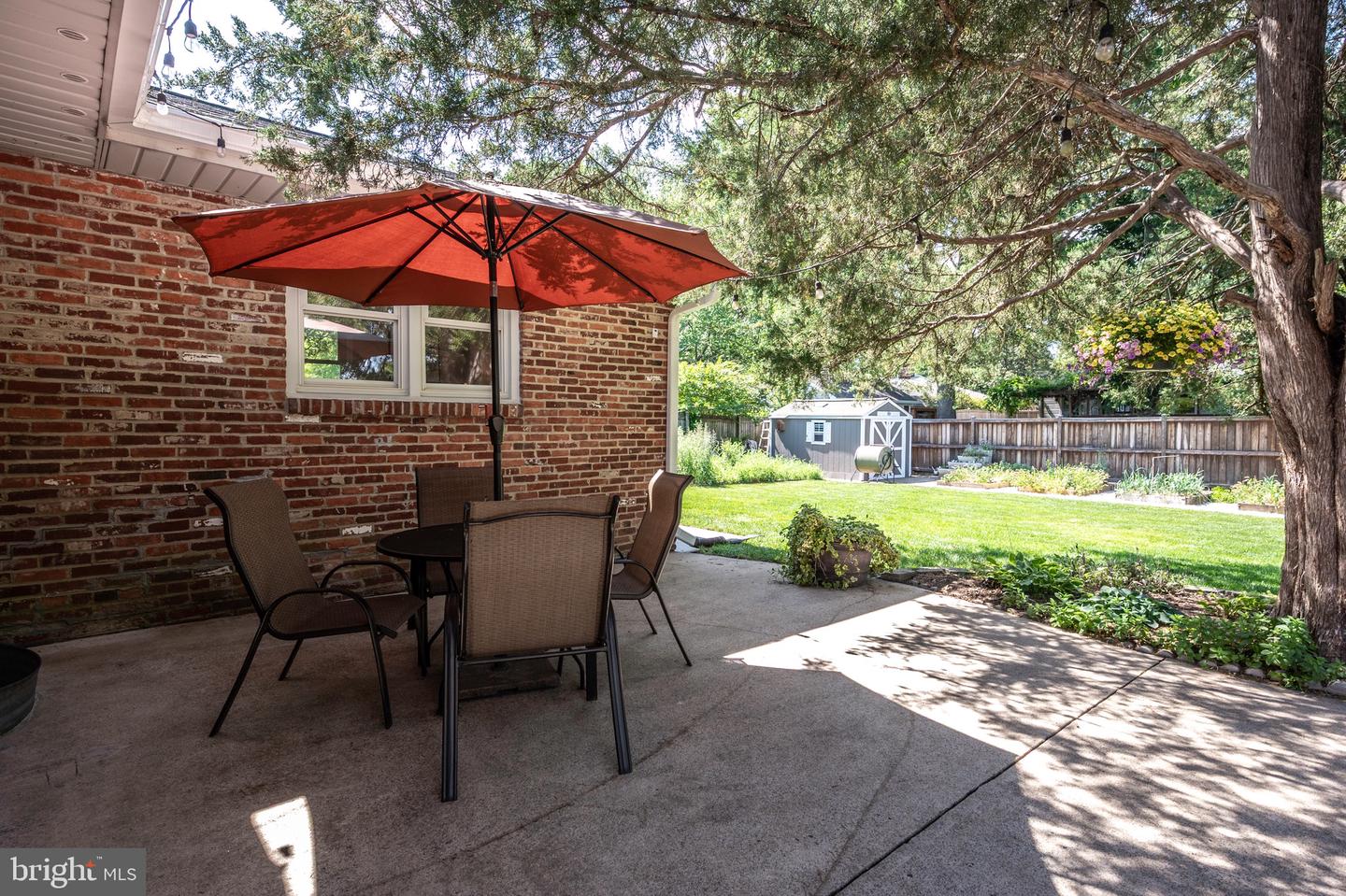 1904 JAMESTOWN RD, ALEXANDRIA, Virginia 22308, 4 Bedrooms Bedrooms, ,3 BathroomsBathrooms,Residential,For sale,1904 JAMESTOWN RD,VAFX2239404 MLS # VAFX2239404