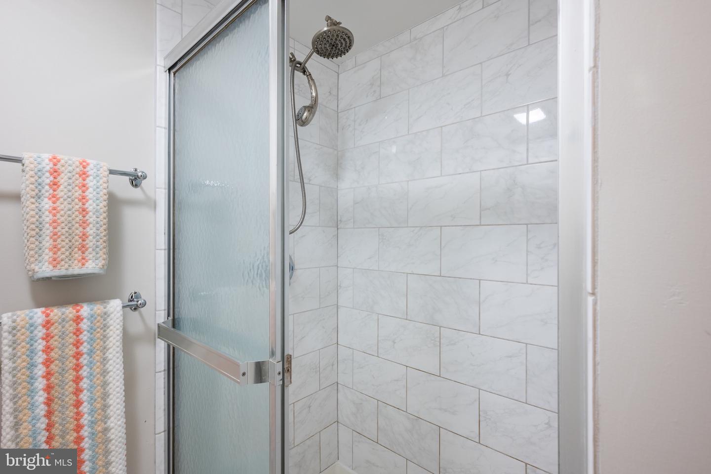 1904 JAMESTOWN RD, ALEXANDRIA, Virginia 22308, 4 Bedrooms Bedrooms, ,3 BathroomsBathrooms,Residential,For sale,1904 JAMESTOWN RD,VAFX2239404 MLS # VAFX2239404