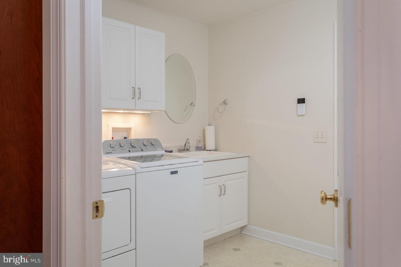 2799 GREENWAY CT, ROCKINGHAM, Virginia 22802, 4 Bedrooms Bedrooms, ,3 BathroomsBathrooms,Residential,For sale,2799 GREENWAY CT,VARO2002272 MLS # VARO2002272