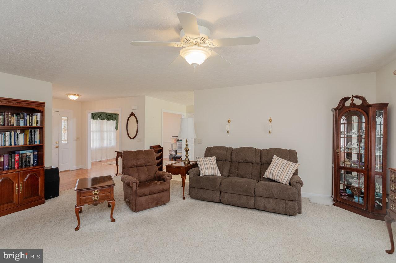 2799 GREENWAY CT, ROCKINGHAM, Virginia 22802, 4 Bedrooms Bedrooms, ,3 BathroomsBathrooms,Residential,For sale,2799 GREENWAY CT,VARO2002272 MLS # VARO2002272
