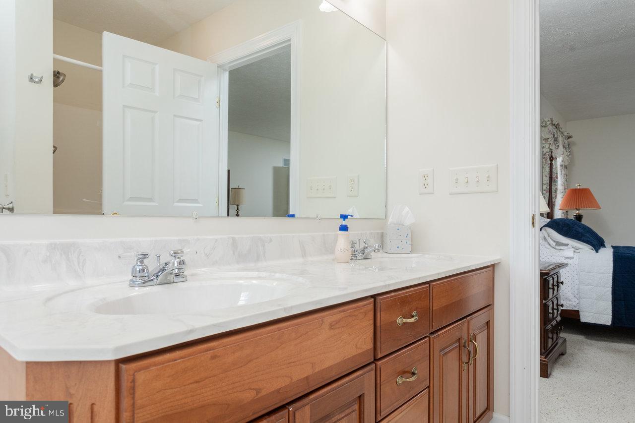 2799 GREENWAY CT, ROCKINGHAM, Virginia 22802, 4 Bedrooms Bedrooms, ,3 BathroomsBathrooms,Residential,For sale,2799 GREENWAY CT,VARO2002272 MLS # VARO2002272