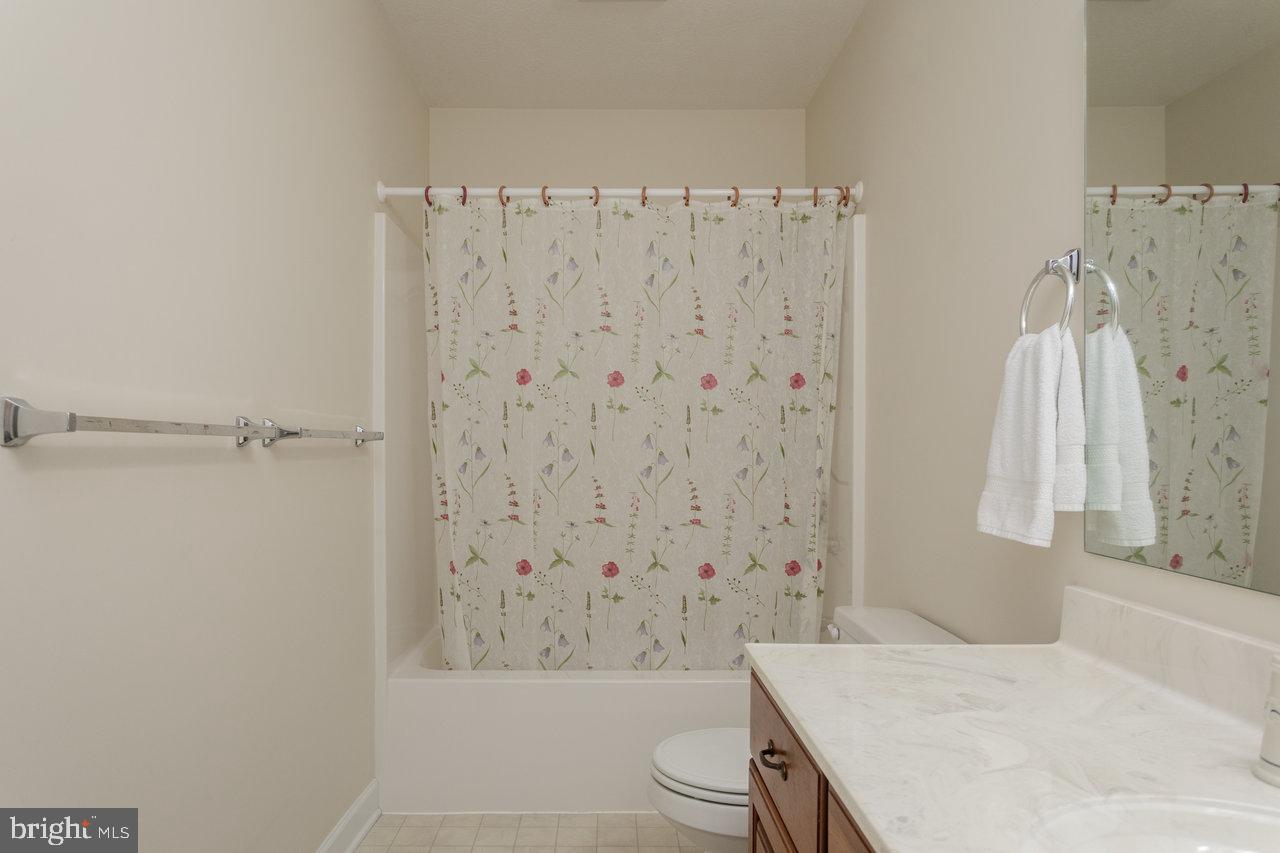 2799 GREENWAY CT, ROCKINGHAM, Virginia 22802, 4 Bedrooms Bedrooms, ,3 BathroomsBathrooms,Residential,For sale,2799 GREENWAY CT,VARO2002272 MLS # VARO2002272