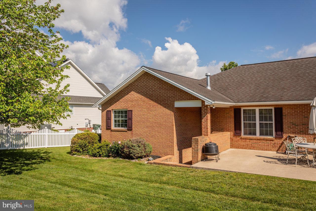 2799 GREENWAY CT, ROCKINGHAM, Virginia 22802, 4 Bedrooms Bedrooms, ,3 BathroomsBathrooms,Residential,For sale,2799 GREENWAY CT,VARO2002272 MLS # VARO2002272