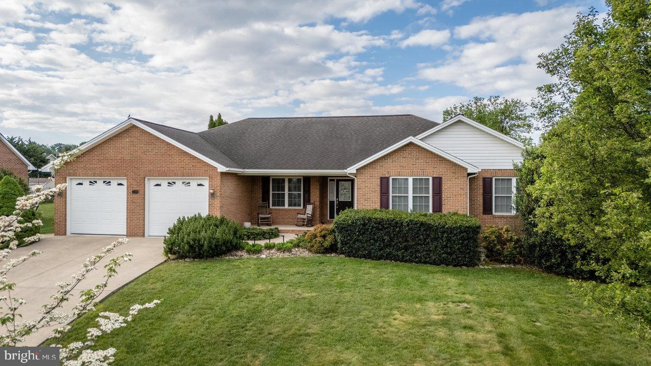 2799 GREENWAY CT, ROCKINGHAM, Virginia 22802, 4 Bedrooms Bedrooms, ,3 BathroomsBathrooms,Residential,For sale,2799 GREENWAY CT,VARO2002272 MLS # VARO2002272