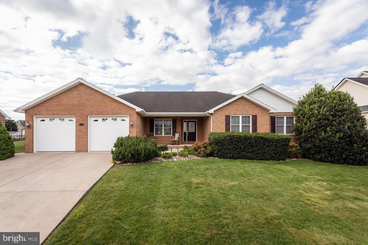 2799 GREENWAY CT, ROCKINGHAM, Virginia 22802, 4 Bedrooms Bedrooms, ,3 BathroomsBathrooms,Residential,For sale,2799 GREENWAY CT,VARO2002272 MLS # VARO2002272
