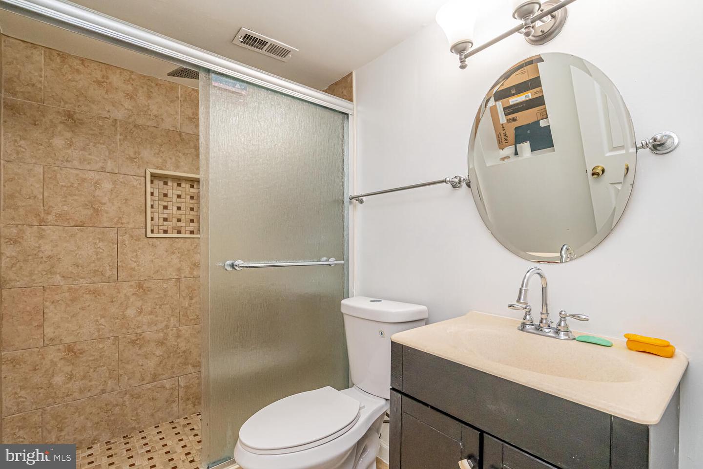 1838 4TH ST NW #B1, WASHINGTON, District Of Columbia 20001, 3 Bedrooms Bedrooms, ,2 BathroomsBathrooms,Residential,For sale,1838 4TH ST NW #B1,DCDC2199594 MLS # DCDC2199594