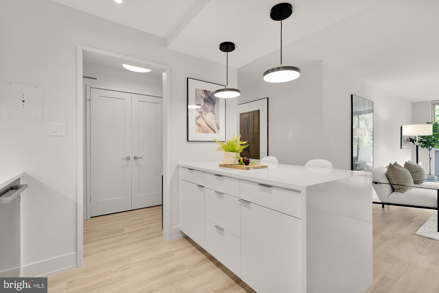2939 VAN NESS ST NW #424, WASHINGTON, District Of Columbia 20008, 3 Bedrooms Bedrooms, ,2 BathroomsBathrooms,Residential,For sale,2939 VAN NESS ST NW #424,DCDC2199602 MLS # DCDC2199602