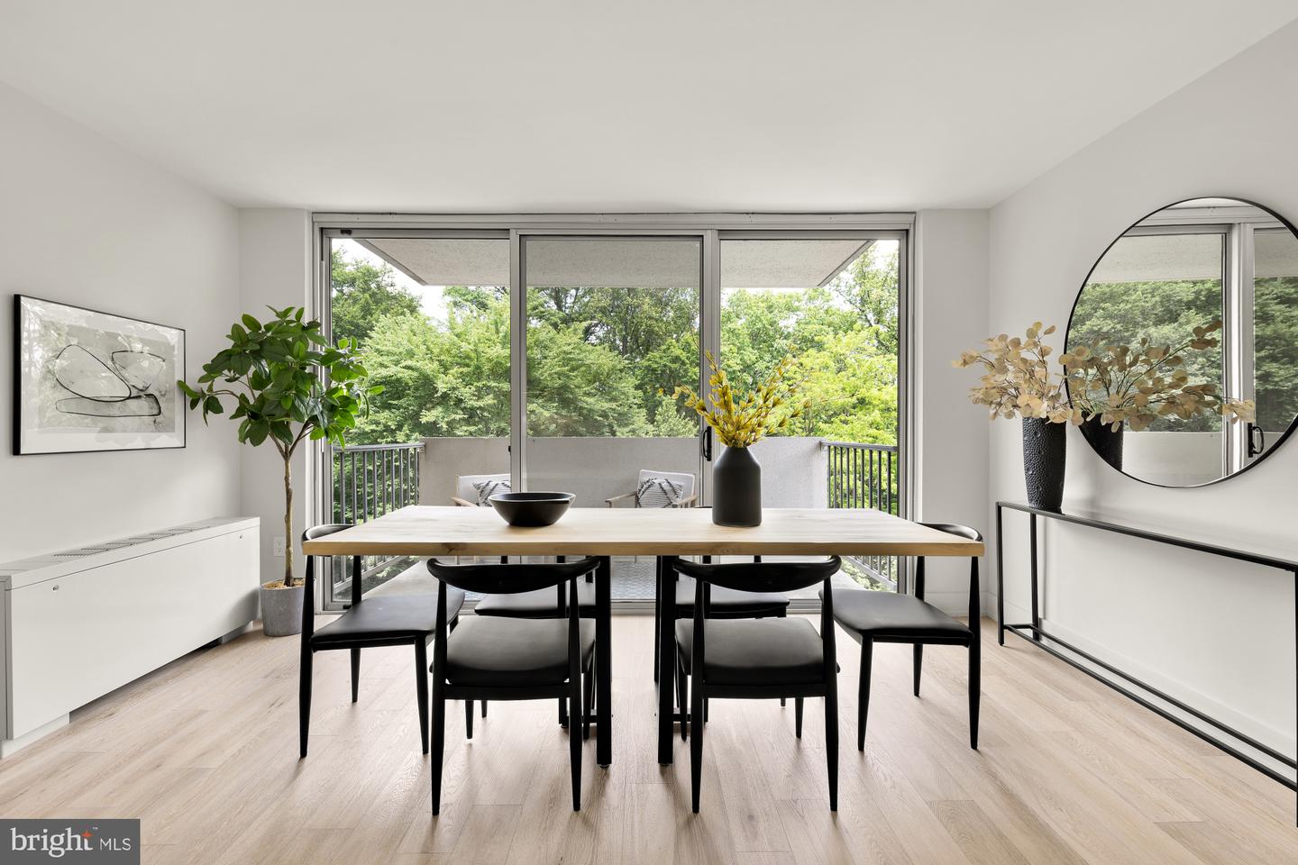 2939 VAN NESS ST NW #424, WASHINGTON, District Of Columbia 20008, 3 Bedrooms Bedrooms, ,2 BathroomsBathrooms,Residential,For sale,2939 VAN NESS ST NW #424,DCDC2199602 MLS # DCDC2199602