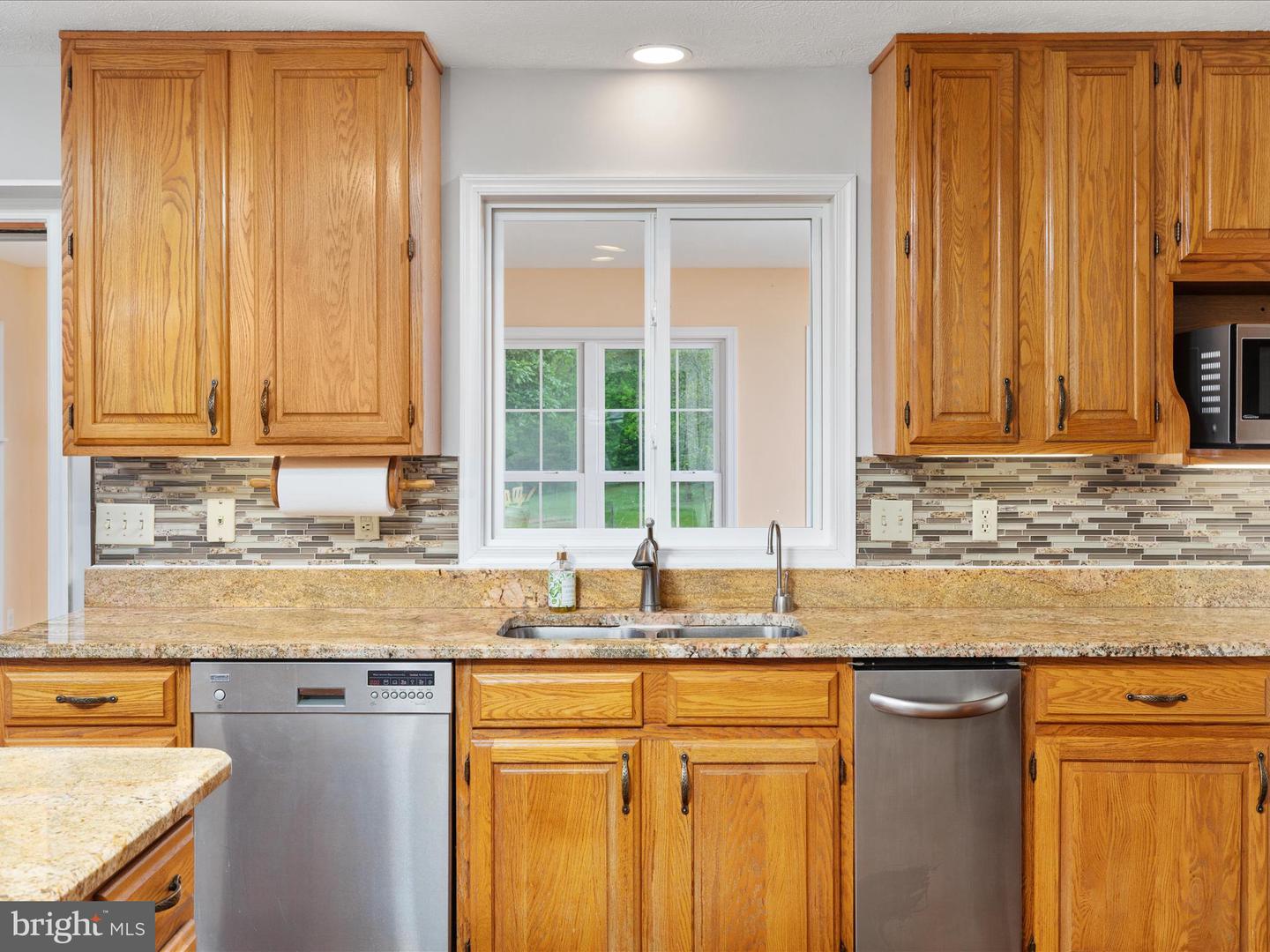 292 GREEN SPRING RD, WINCHESTER, Virginia 22603, 4 Bedrooms Bedrooms, ,4 BathroomsBathrooms,Residential,For sale,292 GREEN SPRING RD,VAFV2033996 MLS # VAFV2033996