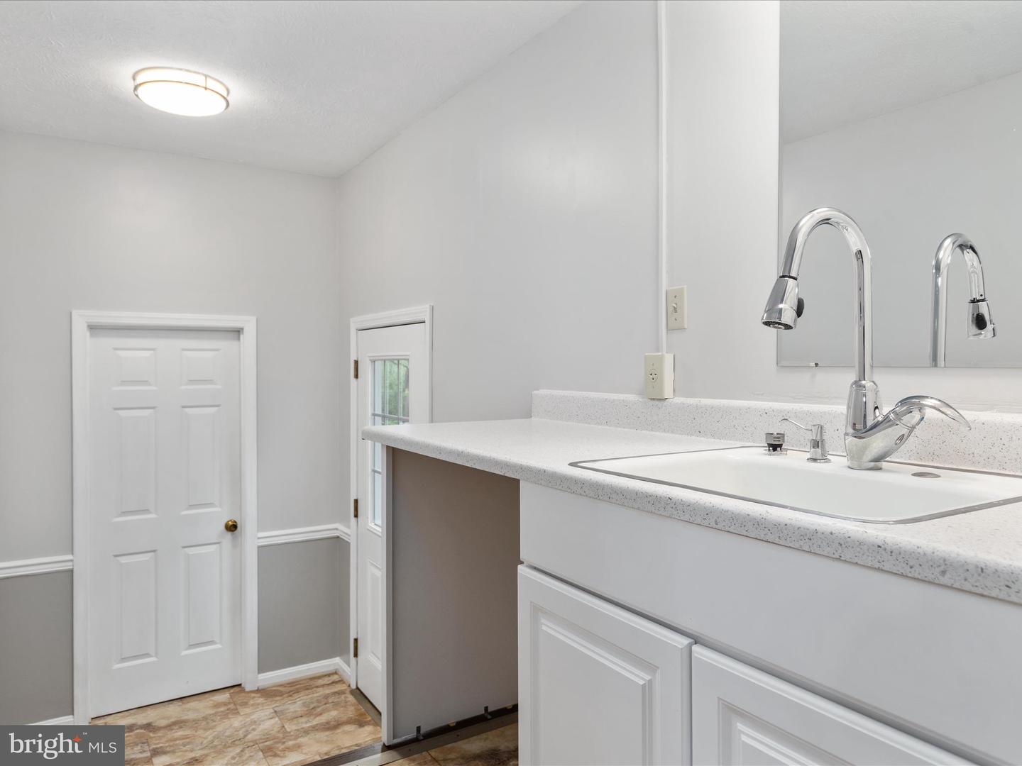 292 GREEN SPRING RD, WINCHESTER, Virginia 22603, 4 Bedrooms Bedrooms, ,4 BathroomsBathrooms,Residential,For sale,292 GREEN SPRING RD,VAFV2033996 MLS # VAFV2033996