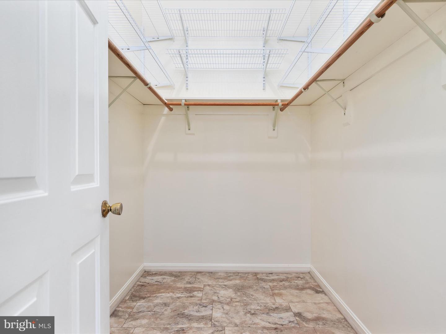 292 GREEN SPRING RD, WINCHESTER, Virginia 22603, 4 Bedrooms Bedrooms, ,4 BathroomsBathrooms,Residential,For sale,292 GREEN SPRING RD,VAFV2033996 MLS # VAFV2033996