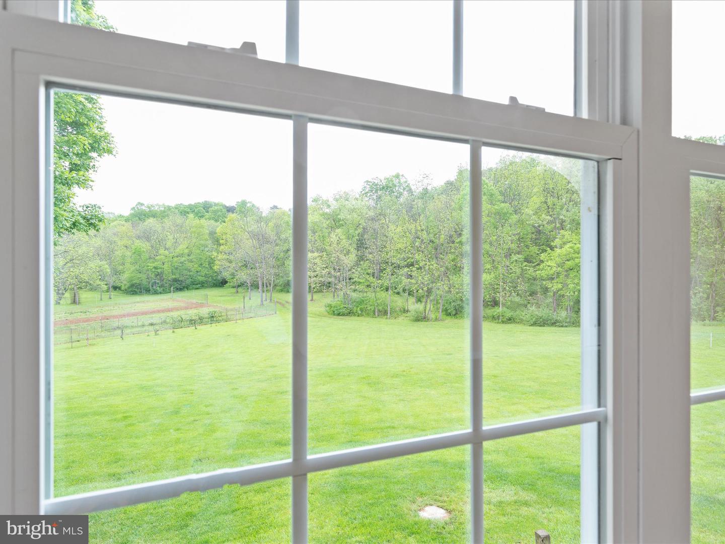 292 GREEN SPRING RD, WINCHESTER, Virginia 22603, 4 Bedrooms Bedrooms, ,4 BathroomsBathrooms,Residential,For sale,292 GREEN SPRING RD,VAFV2033996 MLS # VAFV2033996