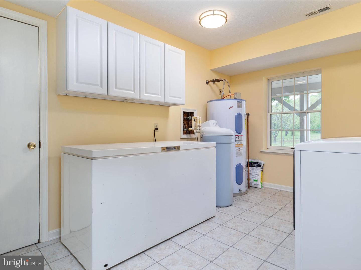 292 GREEN SPRING RD, WINCHESTER, Virginia 22603, 4 Bedrooms Bedrooms, ,4 BathroomsBathrooms,Residential,For sale,292 GREEN SPRING RD,VAFV2033996 MLS # VAFV2033996