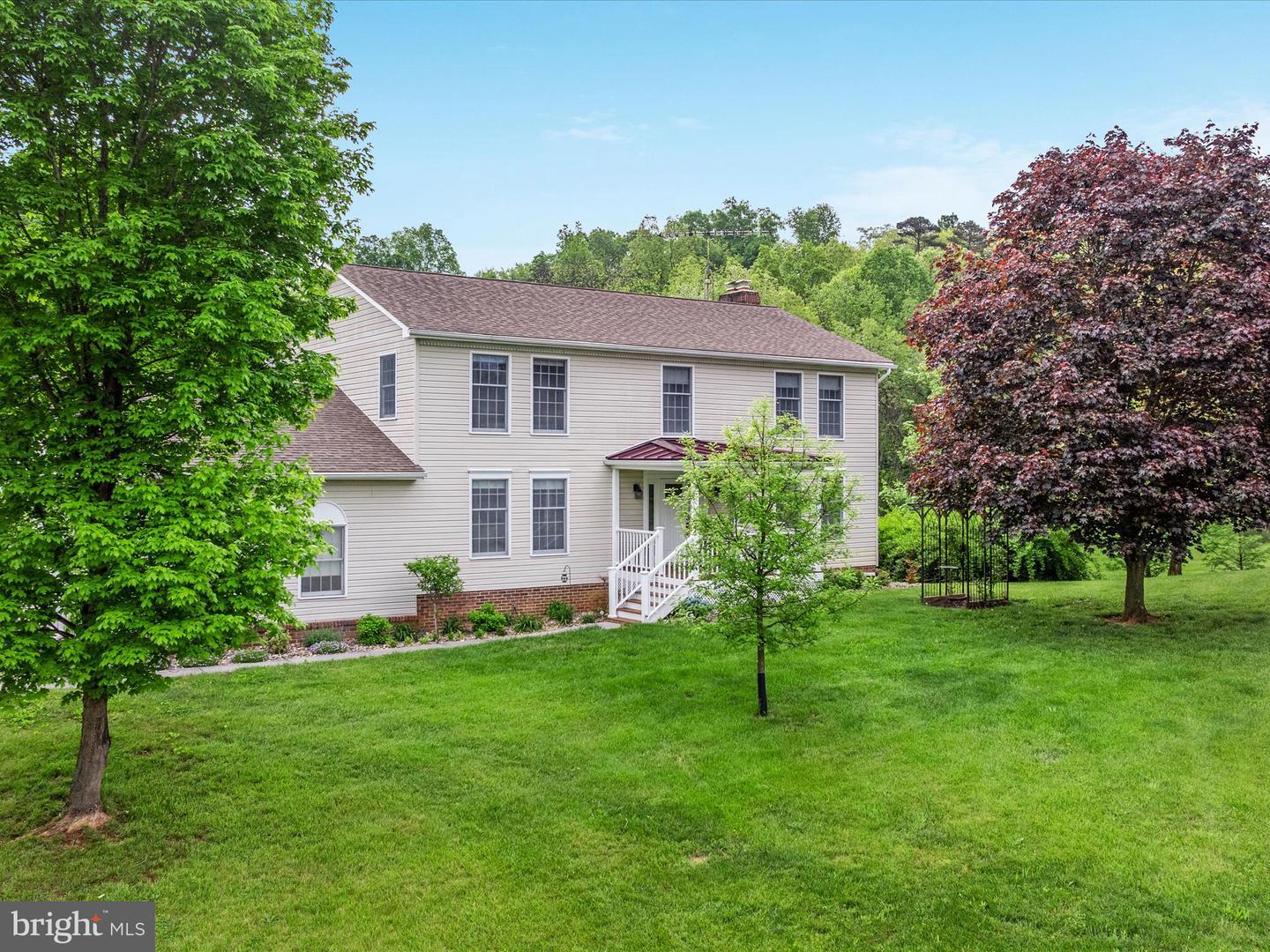 292 GREEN SPRING RD, WINCHESTER, Virginia 22603, 4 Bedrooms Bedrooms, ,4 BathroomsBathrooms,Residential,For sale,292 GREEN SPRING RD,VAFV2033996 MLS # VAFV2033996