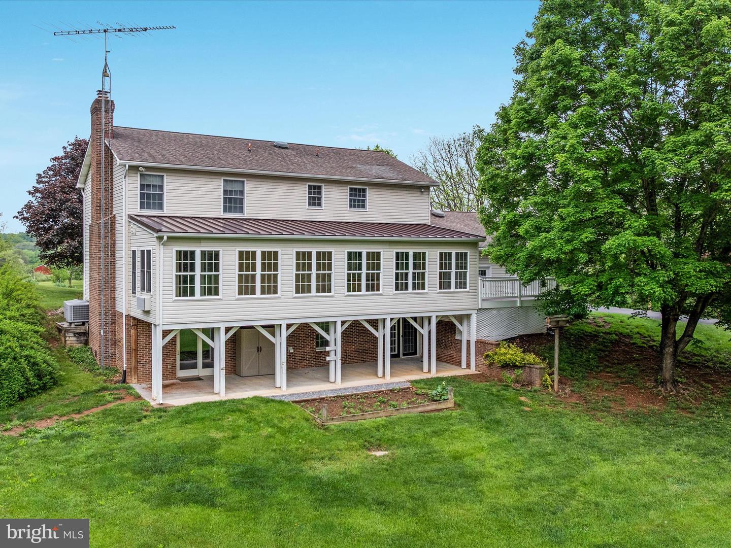 292 GREEN SPRING RD, WINCHESTER, Virginia 22603, 4 Bedrooms Bedrooms, ,4 BathroomsBathrooms,Residential,For sale,292 GREEN SPRING RD,VAFV2033996 MLS # VAFV2033996
