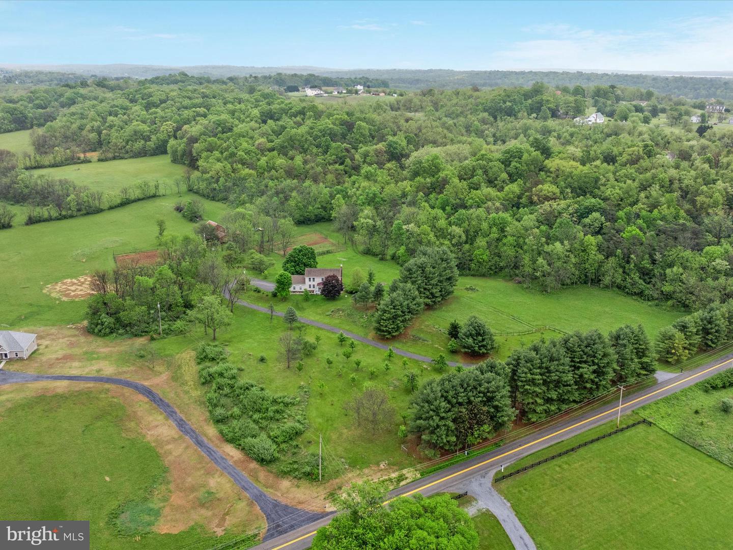 292 GREEN SPRING RD, WINCHESTER, Virginia 22603, 4 Bedrooms Bedrooms, ,4 BathroomsBathrooms,Residential,For sale,292 GREEN SPRING RD,VAFV2033996 MLS # VAFV2033996