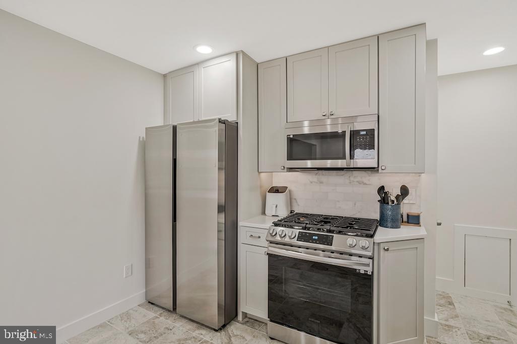 6114 VISTA DR, FALLS CHURCH, Virginia 22041, 4 Bedrooms Bedrooms, ,2 BathroomsBathrooms,Residential,For sale,6114 VISTA DR,VAFX2239258 MLS # VAFX2239258