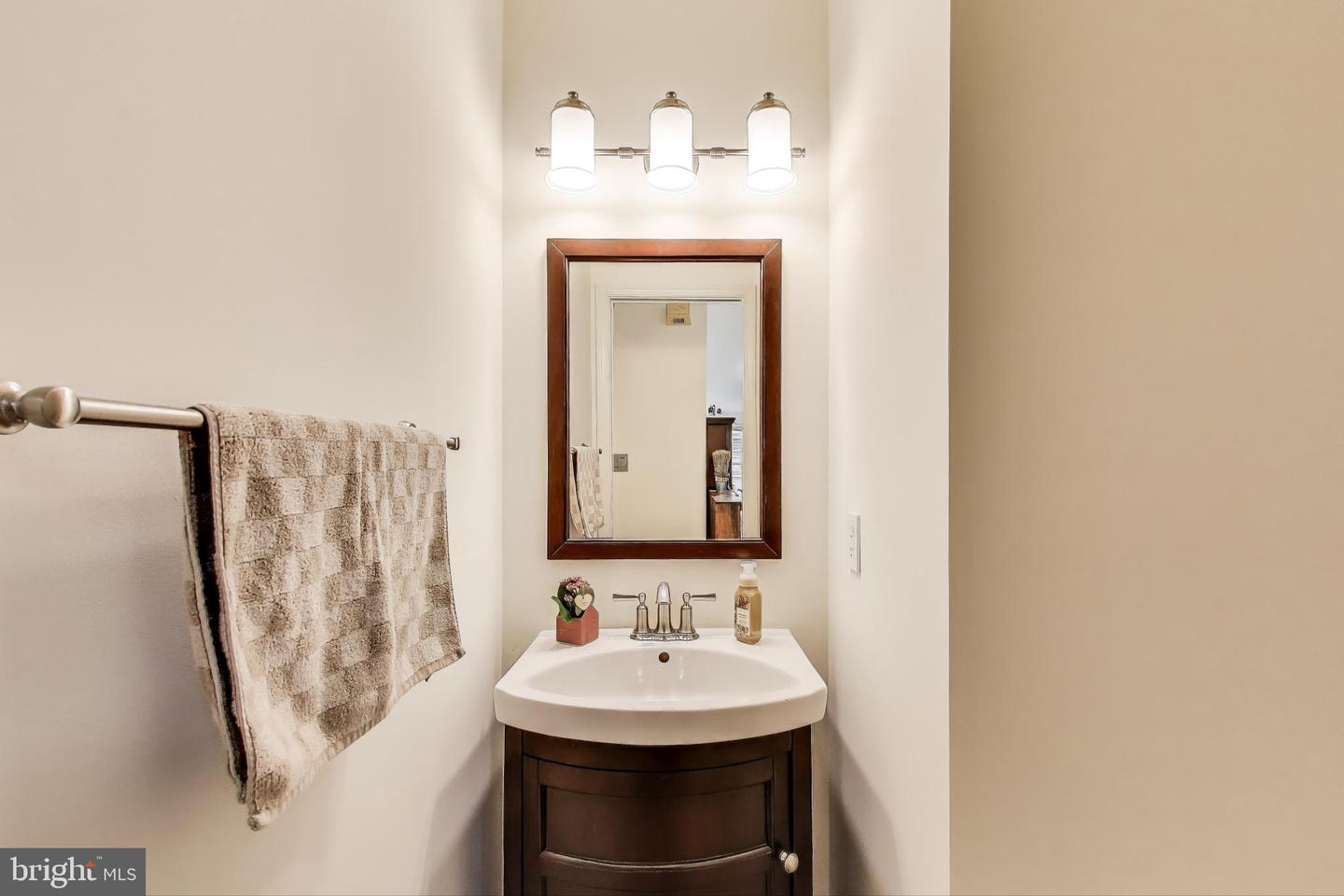 7820 SETH HAMPTON DR, ALEXANDRIA, Virginia 22315, 4 Bedrooms Bedrooms, ,3 BathroomsBathrooms,Residential,For sale,7820 SETH HAMPTON DR,VAFX2239260 MLS # VAFX2239260