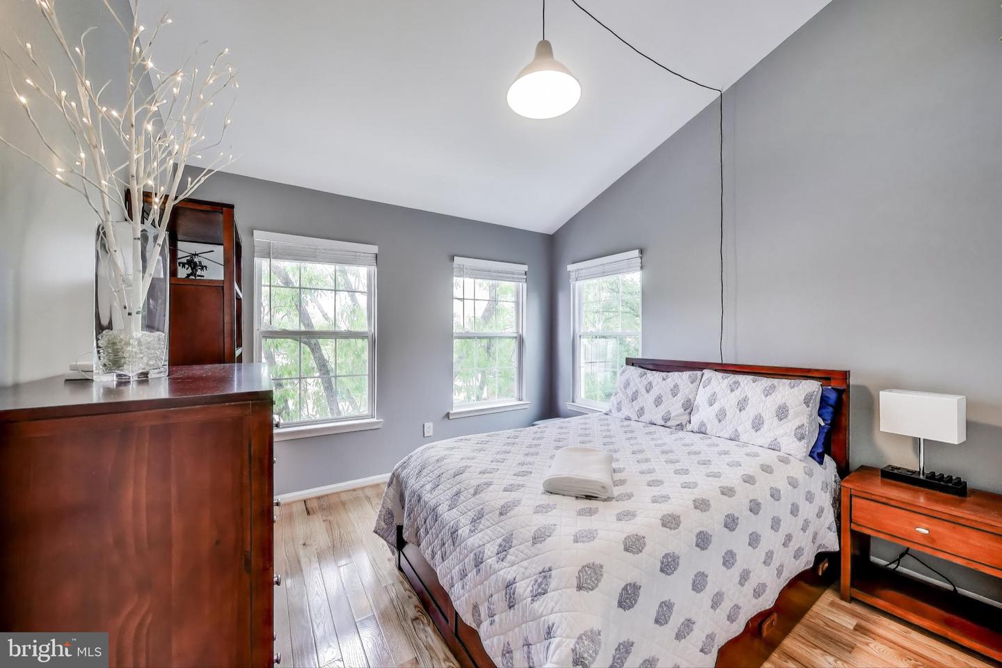 7820 SETH HAMPTON DR, ALEXANDRIA, Virginia 22315, 4 Bedrooms Bedrooms, ,3 BathroomsBathrooms,Residential,For sale,7820 SETH HAMPTON DR,VAFX2239260 MLS # VAFX2239260
