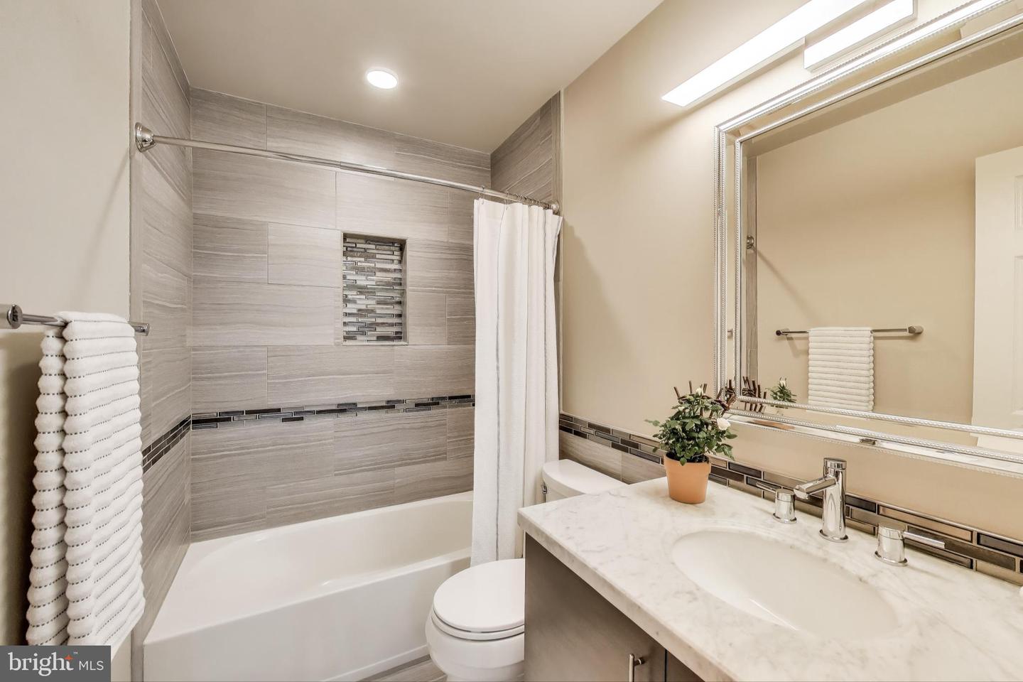 7820 SETH HAMPTON DR, ALEXANDRIA, Virginia 22315, 4 Bedrooms Bedrooms, ,3 BathroomsBathrooms,Residential,For sale,7820 SETH HAMPTON DR,VAFX2239260 MLS # VAFX2239260