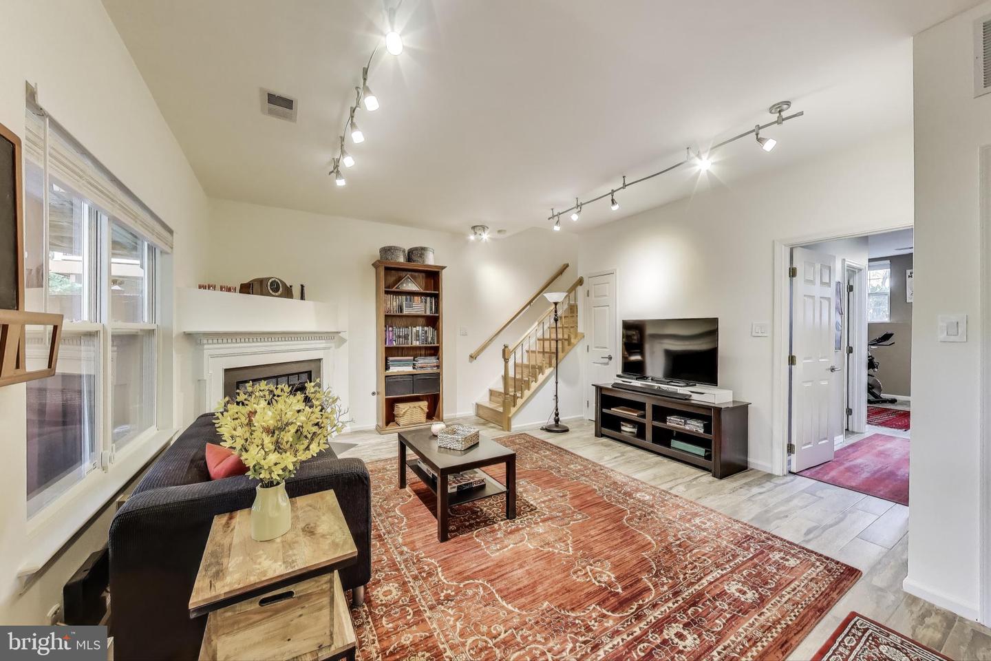 7820 SETH HAMPTON DR, ALEXANDRIA, Virginia 22315, 4 Bedrooms Bedrooms, ,3 BathroomsBathrooms,Residential,For sale,7820 SETH HAMPTON DR,VAFX2239260 MLS # VAFX2239260