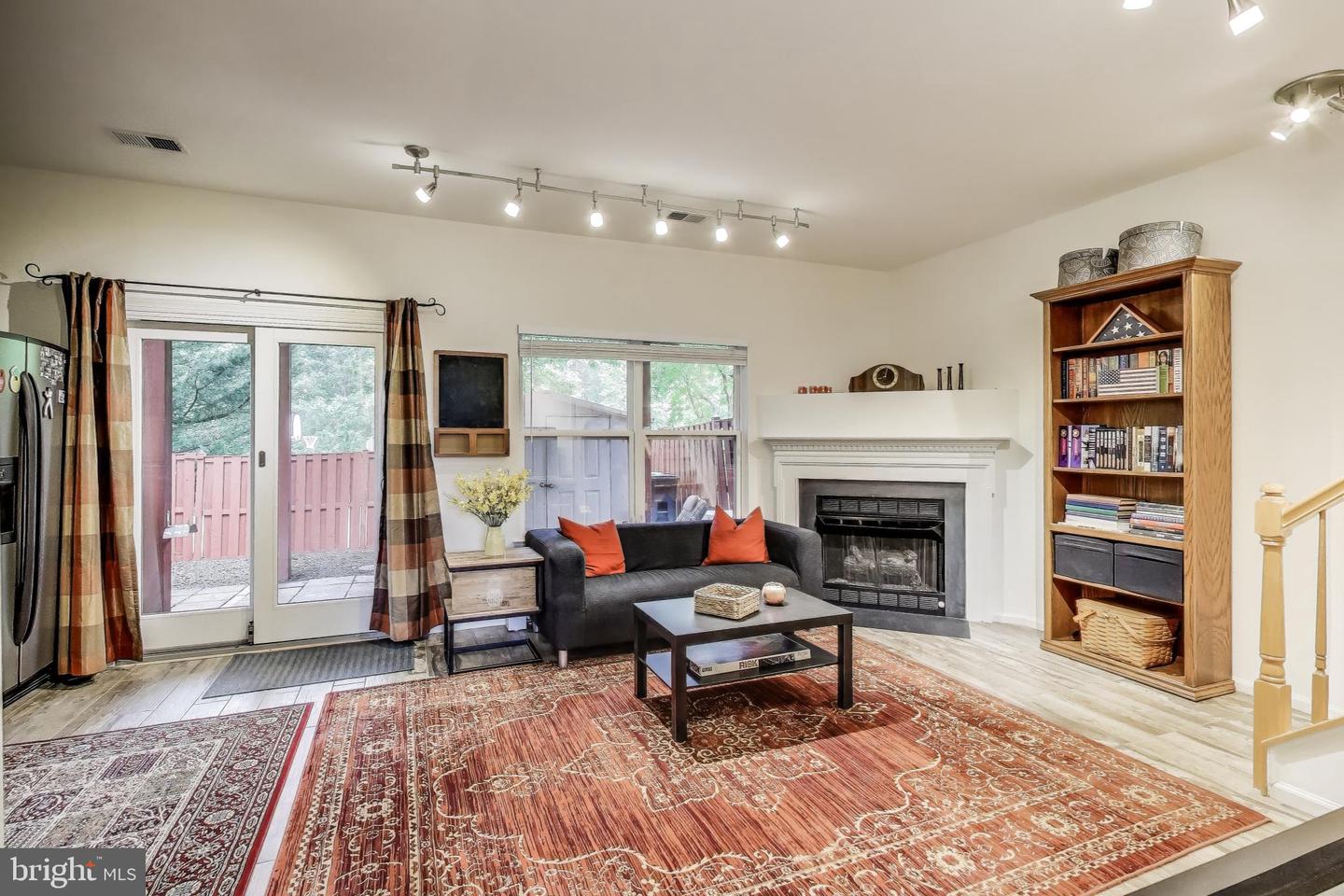 7820 SETH HAMPTON DR, ALEXANDRIA, Virginia 22315, 4 Bedrooms Bedrooms, ,3 BathroomsBathrooms,Residential,For sale,7820 SETH HAMPTON DR,VAFX2239260 MLS # VAFX2239260