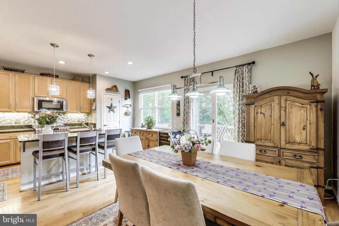 7820 SETH HAMPTON DR, ALEXANDRIA, Virginia 22315, 4 Bedrooms Bedrooms, ,3 BathroomsBathrooms,Residential,For sale,7820 SETH HAMPTON DR,VAFX2239260 MLS # VAFX2239260