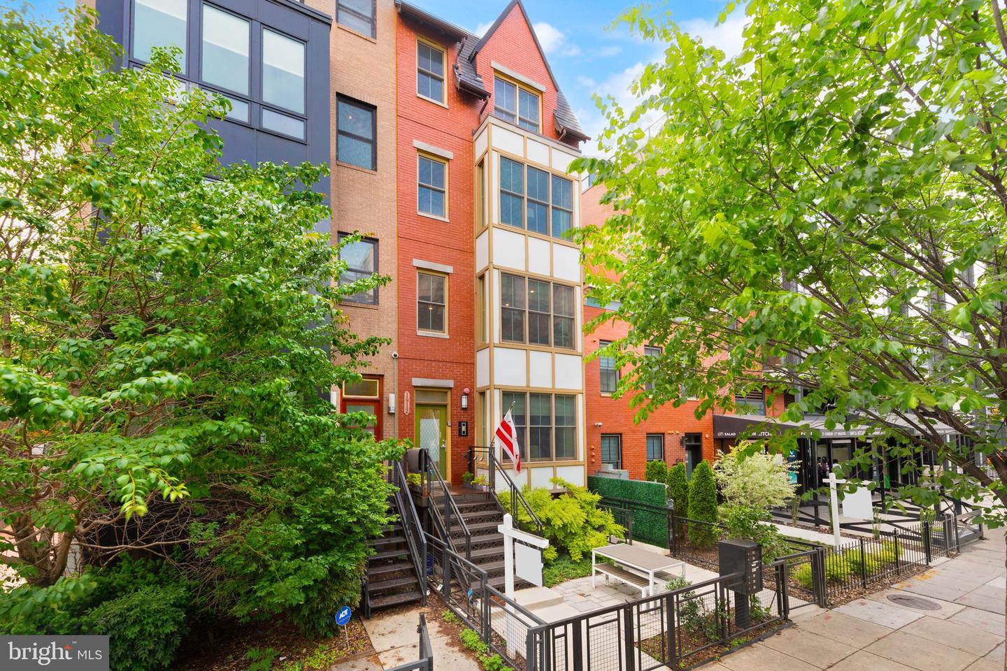 1912 8TH ST NW #A, WASHINGTON, District Of Columbia 20001, 2 Bedrooms Bedrooms, ,2 BathroomsBathrooms,Residential,For sale,1912 8TH ST NW #A,DCDC2199506 MLS # DCDC2199506