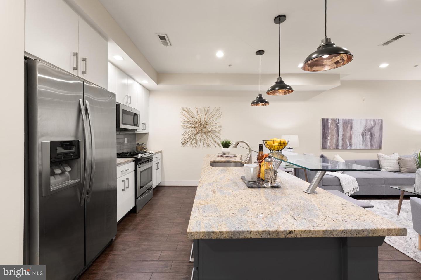 1912 8TH ST NW #A, WASHINGTON, District Of Columbia 20001, 2 Bedrooms Bedrooms, ,2 BathroomsBathrooms,Residential,For sale,1912 8TH ST NW #A,DCDC2199506 MLS # DCDC2199506