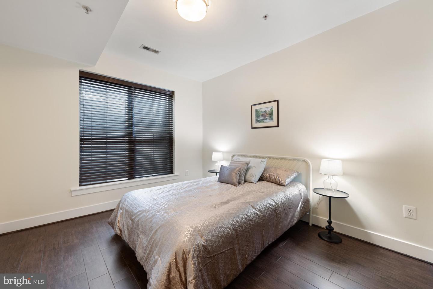 1912 8TH ST NW #A, WASHINGTON, District Of Columbia 20001, 2 Bedrooms Bedrooms, ,2 BathroomsBathrooms,Residential,For sale,1912 8TH ST NW #A,DCDC2199506 MLS # DCDC2199506