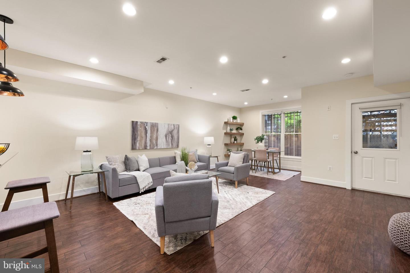 1912 8TH ST NW #A, WASHINGTON, District Of Columbia 20001, 2 Bedrooms Bedrooms, ,2 BathroomsBathrooms,Residential,For sale,1912 8TH ST NW #A,DCDC2199506 MLS # DCDC2199506