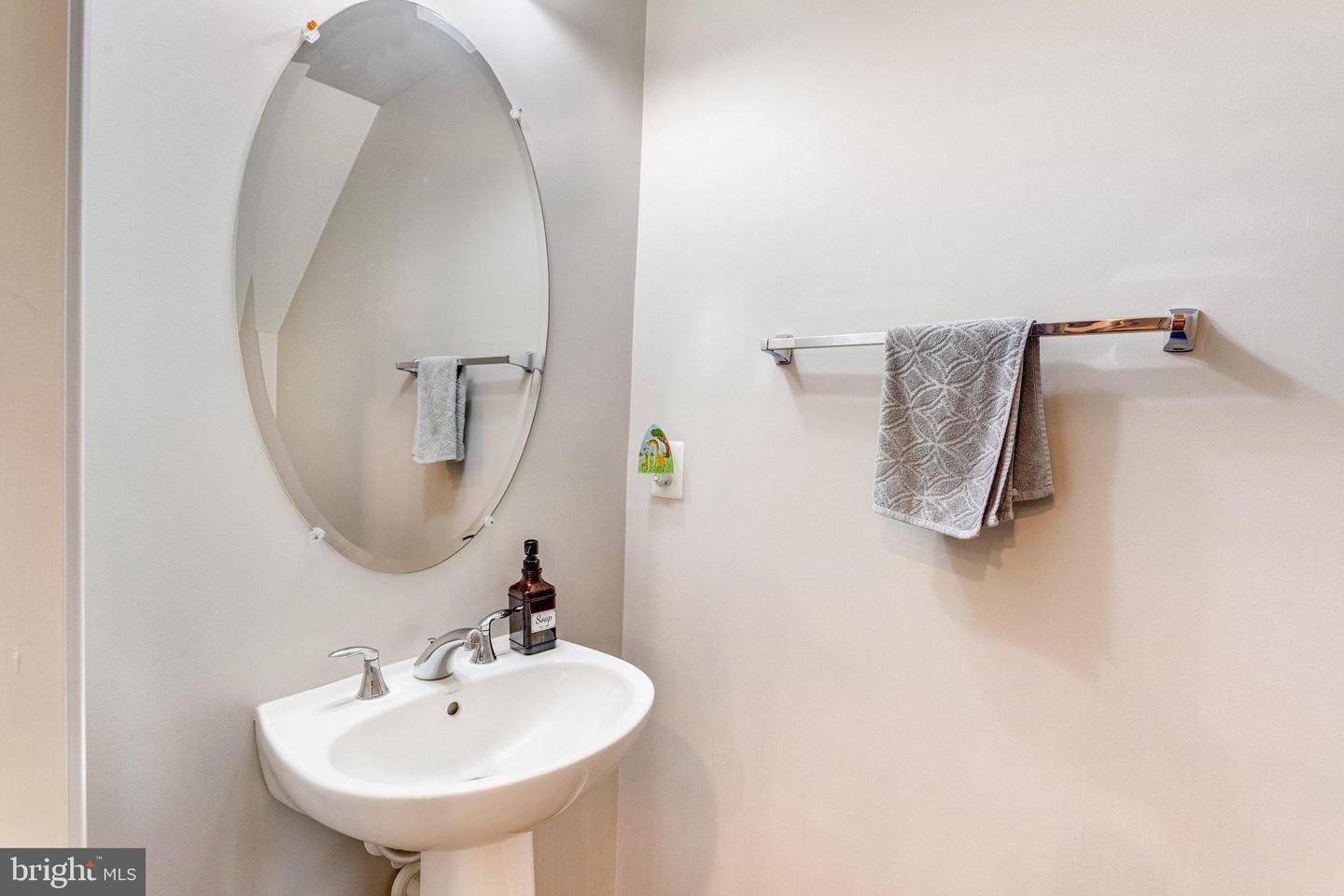 14768 MALLOY CT, WOODBRIDGE, Virginia 22191, 3 Bedrooms Bedrooms, ,2 BathroomsBathrooms,Residential,For sale,14768 MALLOY CT,VAPW2094196 MLS # VAPW2094196